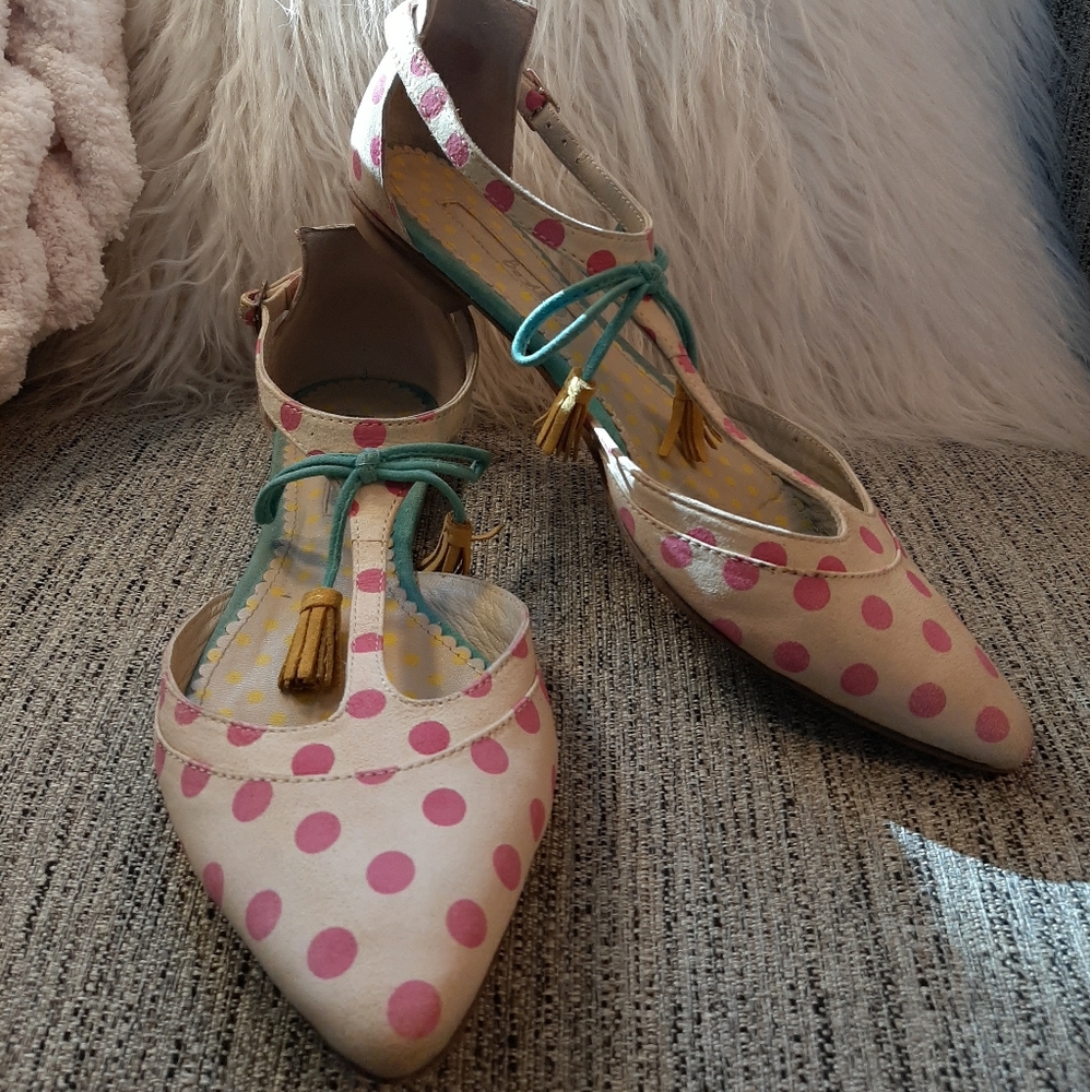Boden Alice polka dot flats